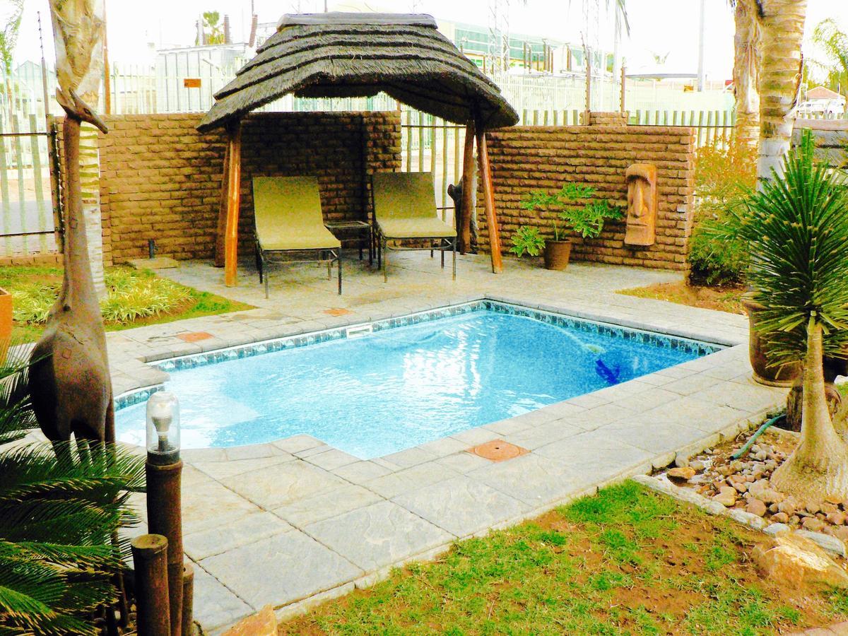 Country Lodge Upington Eksteriør bilde