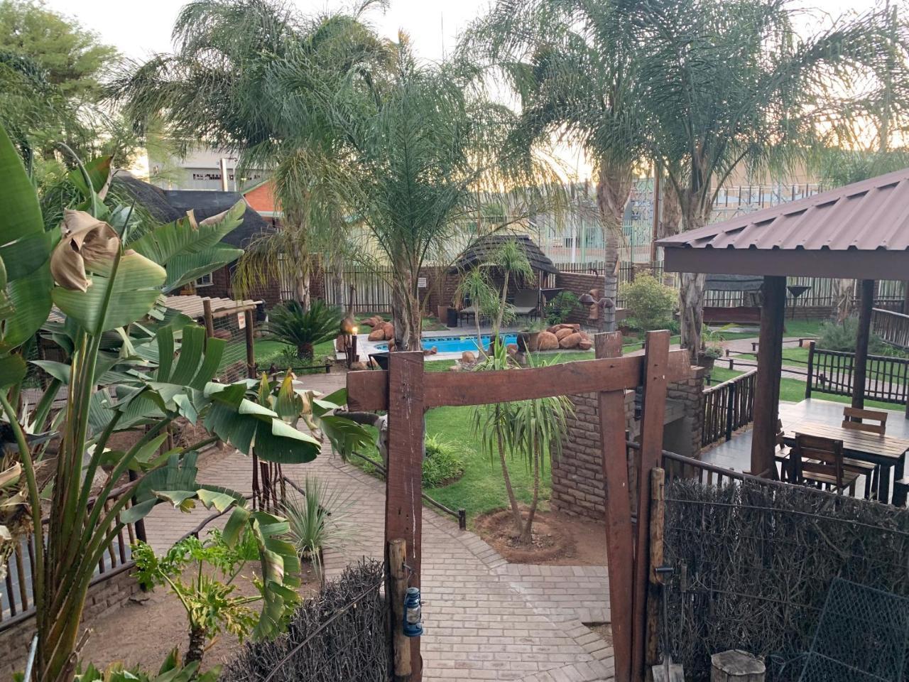 Country Lodge Upington Eksteriør bilde