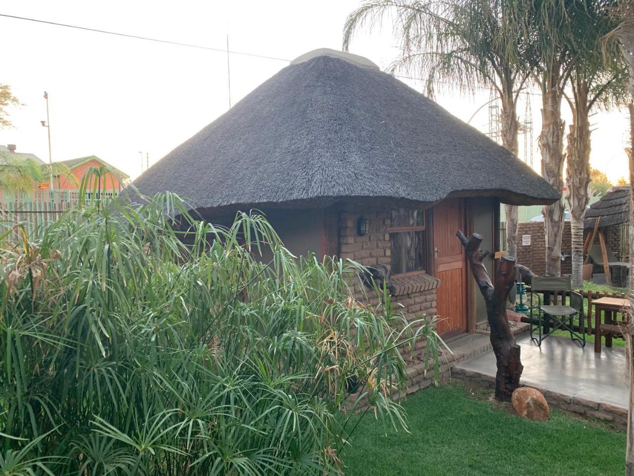 Country Lodge Upington Eksteriør bilde